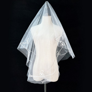bv2272816 Simple Square Bridal Veils