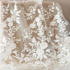 1 Yard 3D Applique Wedding Lace Tulle Embroidery Floral Off-White Drape Lace Fabric for Bridal Gown Dress Train Wedding Veils