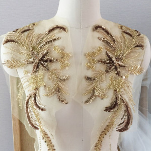 Gold 3D Floral Sequin Lace Applique Crystal Motif Embroidery Sequined Flower Patch Delicate Addition for Dance Costume Craft