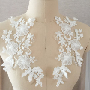 3D Ivory Organza Tulle Bridal Lace Applique, Venice Applique Pair for Wedding, Bridal Hair Flowers, Bridal Sash