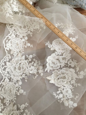 Exquisite Cotton Lace Applique Trim, Cream Embroidery Wedding Applique , Bridal Veil Applique for Wedding Gown, Bridal Dress Decor, Bodice
