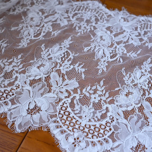 3 Yards Vintage Style Alencon Chantilly Lace Fabric Trim for Birdal Veil , Wedding Gown, Bridal Dress
