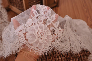 3 Yards Chantilly Lace Fabric Trim for Birdal Veil , Wedding Gown, Bridal Dress