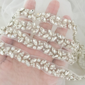 Slim and Thin Rhinestone Pearl Beaded Lace Trim for Bridal Belt Wedding Sash Gown Straps