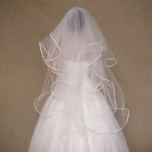 bv2272870 Curled Hem Veils Wave Shape Bridal Veils