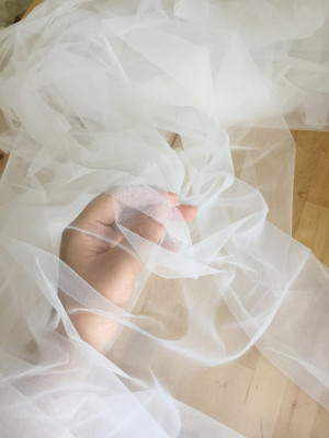 3 Meters Wide Off White Soft Flowy Tulle FAT Quarter for Bridal Veils Gown, Garters, Embroidery, Costumes