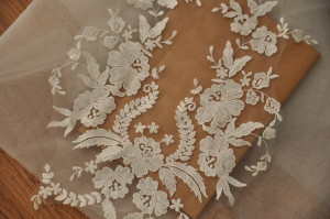 Exquisite Wedding Lace Applique , Bridal Veil Applique for Wedding Gown, Bridal Dress Decor, Bodice