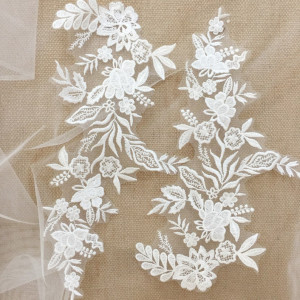 1 pair floral embroidery lace applique , lace pacth motif for bridal veil weddin gown hem