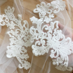 Exquisite floral embroidery lace applique pair in off white for wedding gown bodice, lace veil, bridal dress