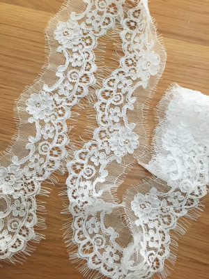 3.3 yards Vintage Style French Alencon Lace Trim in Ivory for Bride Veil Dress Wedding Gown , Garters